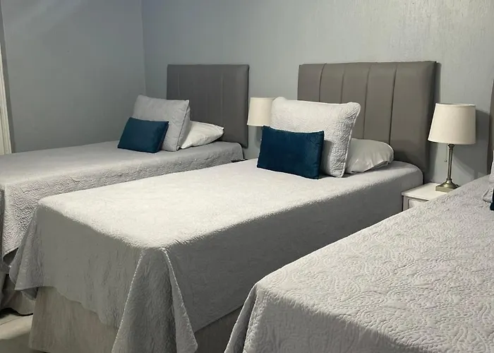 Ayari Bed & Breakfast